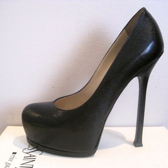 Yves Saint Laurent Shoes - YSL Tribtoo - Size 40 Yves Saint Laurent Shoes - YSL Tribtoo - Size 40